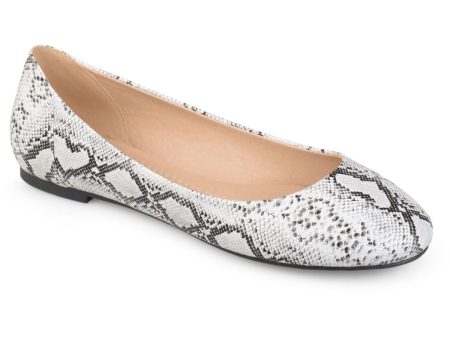 JOURNEE COLLECTION Womens White Snake Cushioned Kavn Round Toe Slip On Ballet Flats Fashion